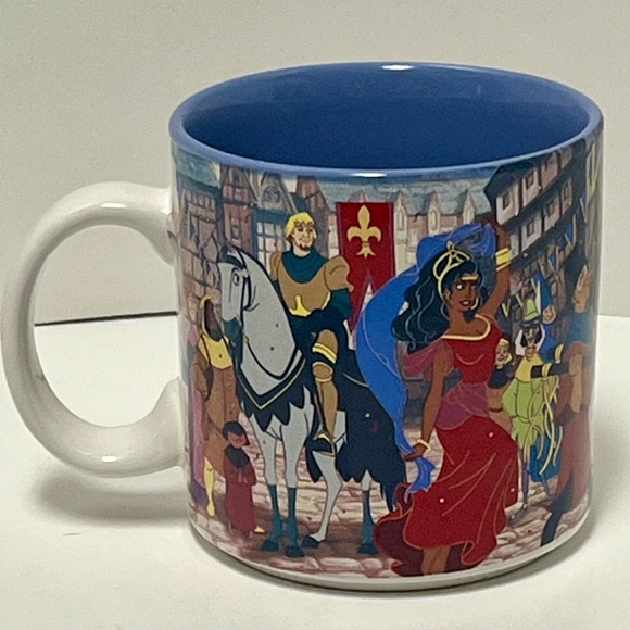 Rare Vintage Disney Hunchback of Notre Dame Mug - Picture 2 of 7